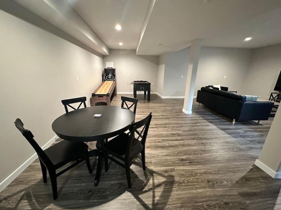 Suite 2 Butler 外观 照片